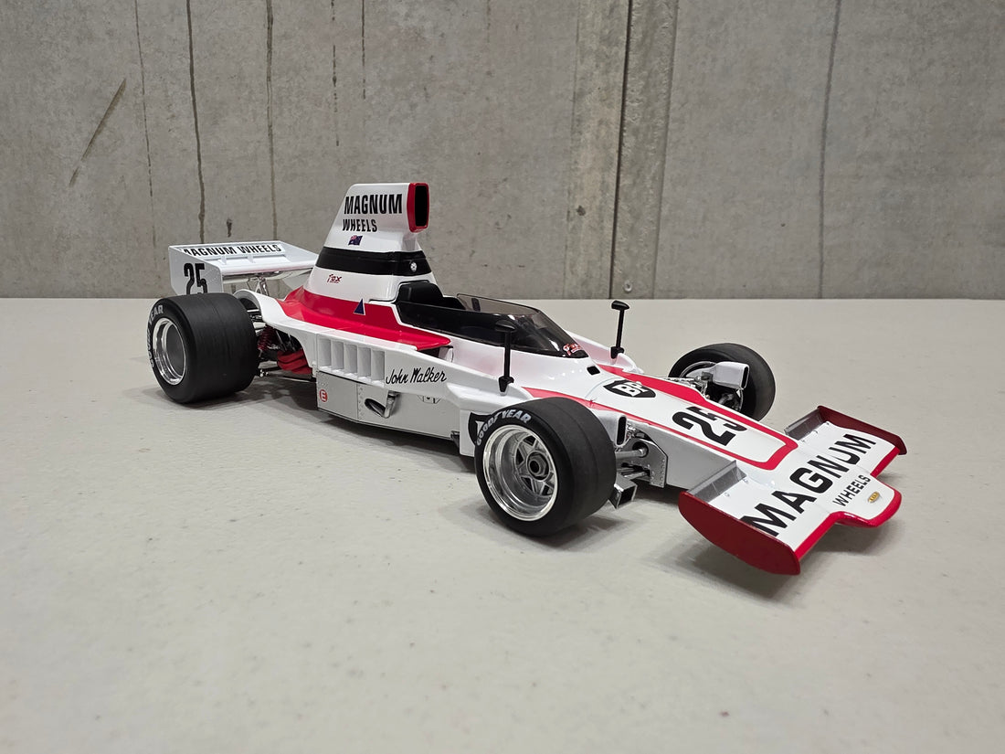 1979 Wanneroo Australian Grand Prix Winner - Lola T332 - 1:18 Scale Diecast Model - Classic Carlectables