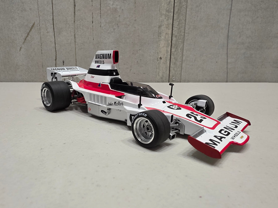 1979 Wanneroo Australian Grand Prix Winner - Lola T332 - 1:18 Scale Diecast Model - Classic Carlectables