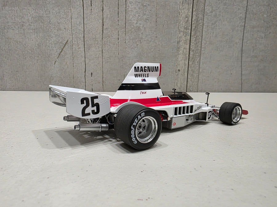 1979 Wanneroo Australian Grand Prix Winner - Lola T332 - 1:18 Scale Diecast Model - Classic Carlectables