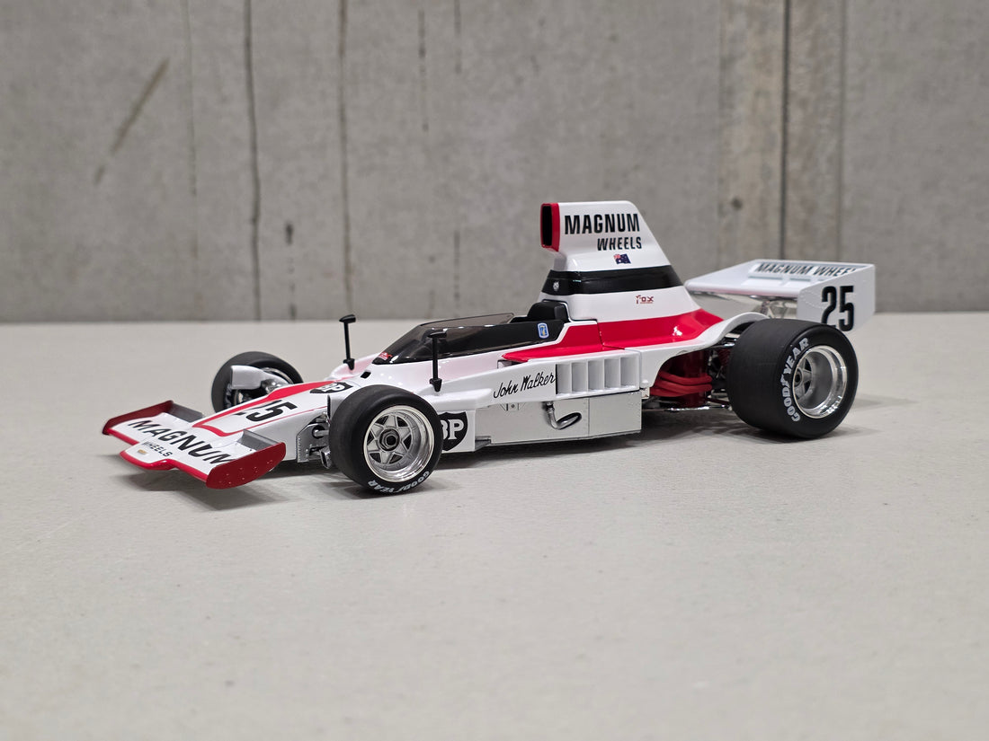 1979 Wanneroo Australian Grand Prix Winner - Lola T332 - 1:18 Scale Diecast Model - Classic Carlectables