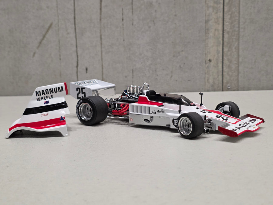 1979 Wanneroo Australian Grand Prix Winner - Lola T332 - 1:18 Scale Diecast Model - Classic Carlectables