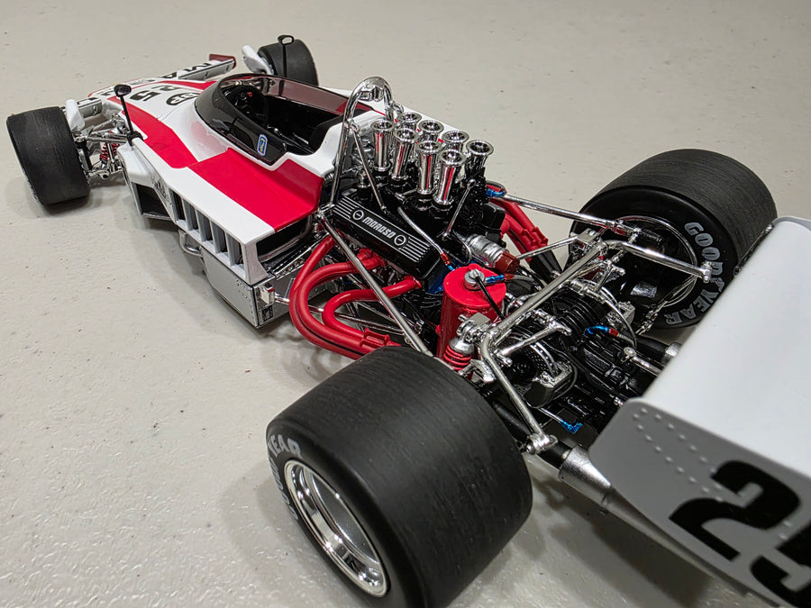 1979 Wanneroo Australian Grand Prix Winner - Lola T332 - 1:18 Scale Diecast Model - Classic Carlectables