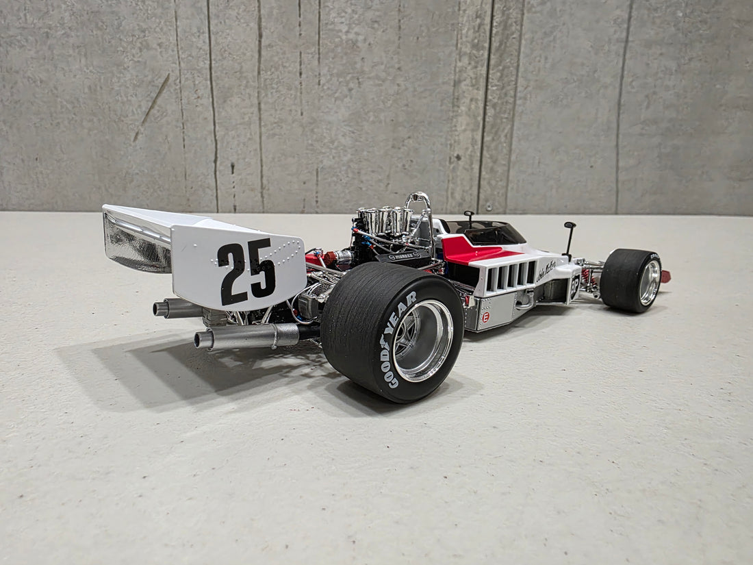 1979 Wanneroo Australian Grand Prix Winner - Lola T332 - 1:18 Scale Diecast Model - Classic Carlectables