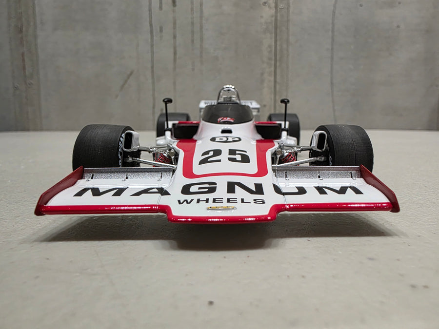 1979 Wanneroo Australian Grand Prix Winner - Lola T332 - 1:18 Scale Diecast Model - Classic Carlectables
