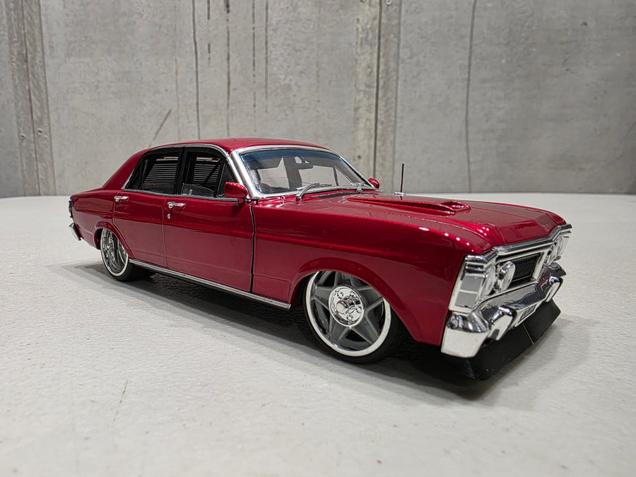 XY Ford Falcon - Candy Red - 1:24 Scale Diecast Model - DDA