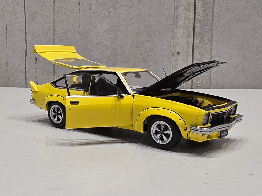 A9X TORANA 308 FACTORY CAR - YELLOW - 1:24 SCALE DIECAST MODEL - DDA