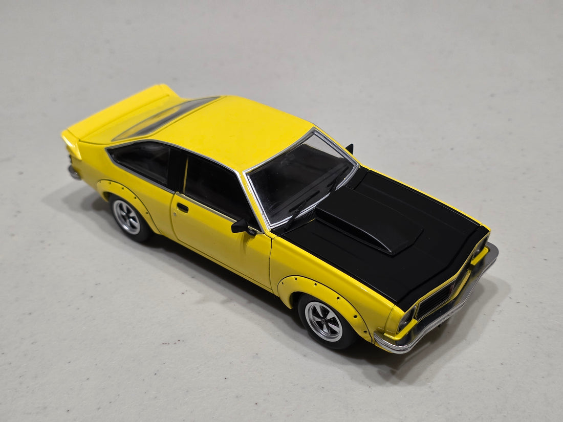 A9X TORANA 308 FACTORY CAR - YELLOW - 1:24 SCALE DIECAST MODEL - DDA