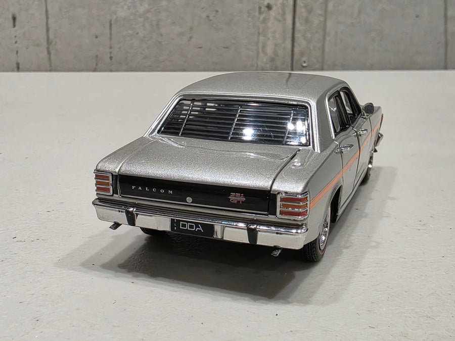 XW GTHO PHASE II - SILVER FOX- 1:32 SCALE DIECAST MODEL - DDA