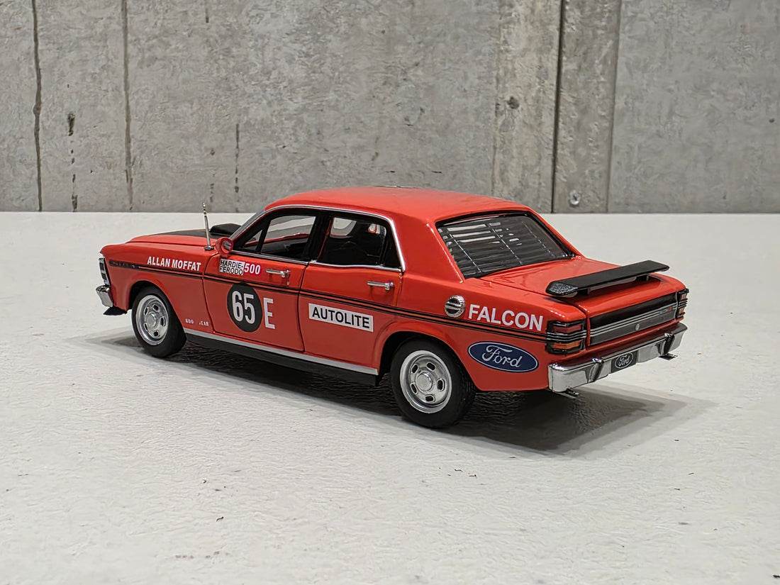 ALLAN MOFFAT - 1971 XY BATHURST WINNER - 1:32 SCALE DIECAST MODEL - DDA