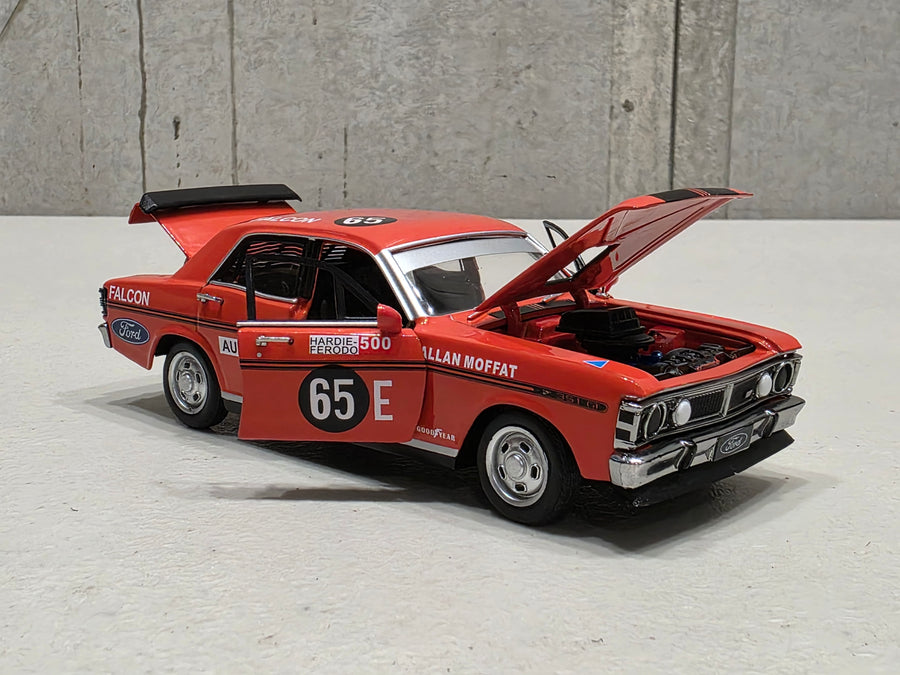ALLAN MOFFAT - 1971 XY BATHURST WINNER - 1:32 SCALE DIECAST MODEL - DDA