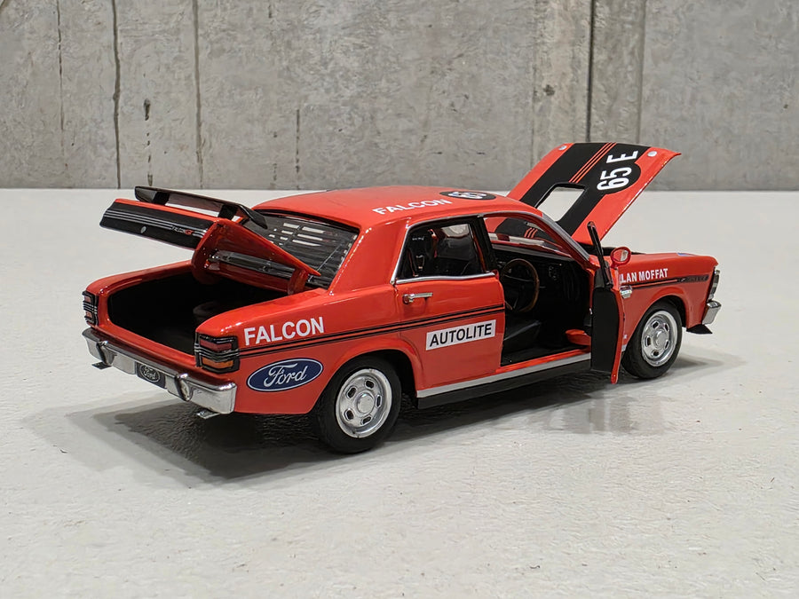 ALLAN MOFFAT - 1971 XY BATHURST WINNER - 1:32 SCALE DIECAST MODEL - DDA