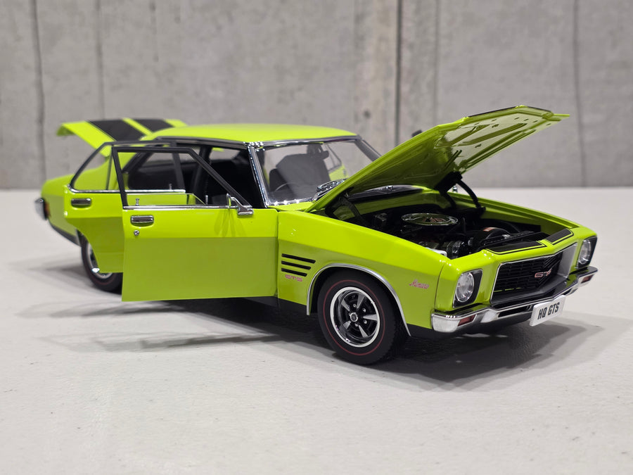 HOLDEN HQ MONARO GTS SEDAN - BARBADOS GREEN - 1:18 DIECAST MODEL