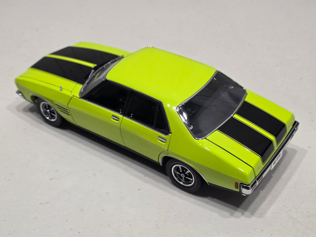 HOLDEN HQ MONARO GTS SEDAN - BARBADOS GREEN - 1:18 DIECAST MODEL
