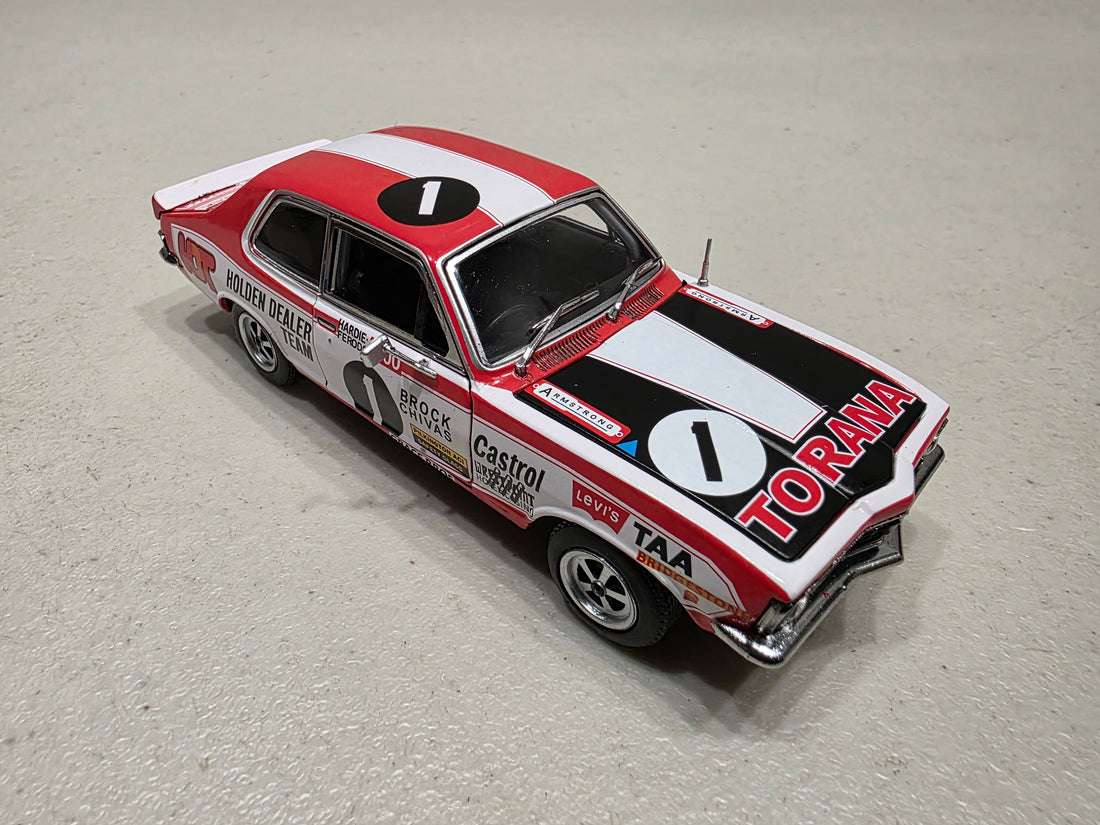 PETER BROCK #1 LJ GTR XU-1 RACING TORANA - 1:32 SCALE DIECAST MODEL - DDA