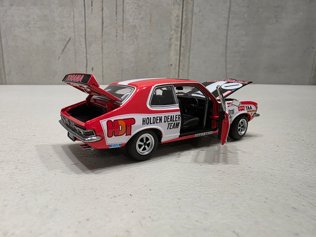 PETER BROCK #1 LJ GTR XU-1 RACING TORANA - 1:32 SCALE DIECAST MODEL - DDA