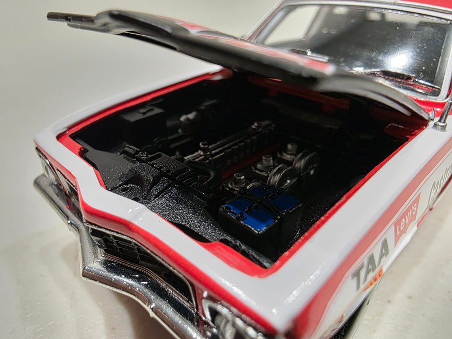 PETER BROCK #1 LJ GTR XU-1 RACING TORANA - 1:32 SCALE DIECAST MODEL - DDA