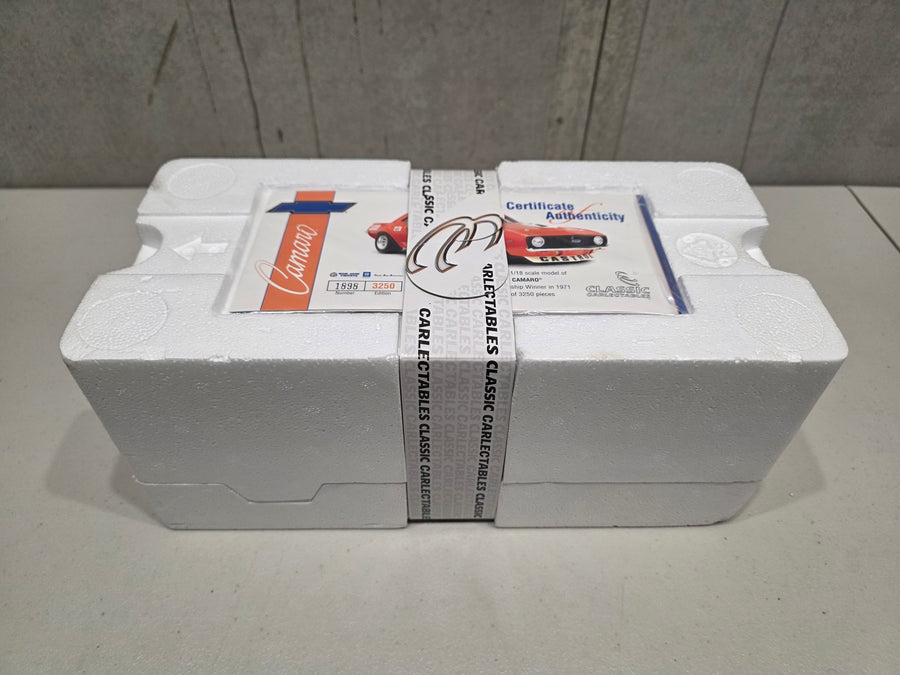 BOB JANE'S 1969 ZL-1 CAMARO - 1:18 SCALE DIECAST