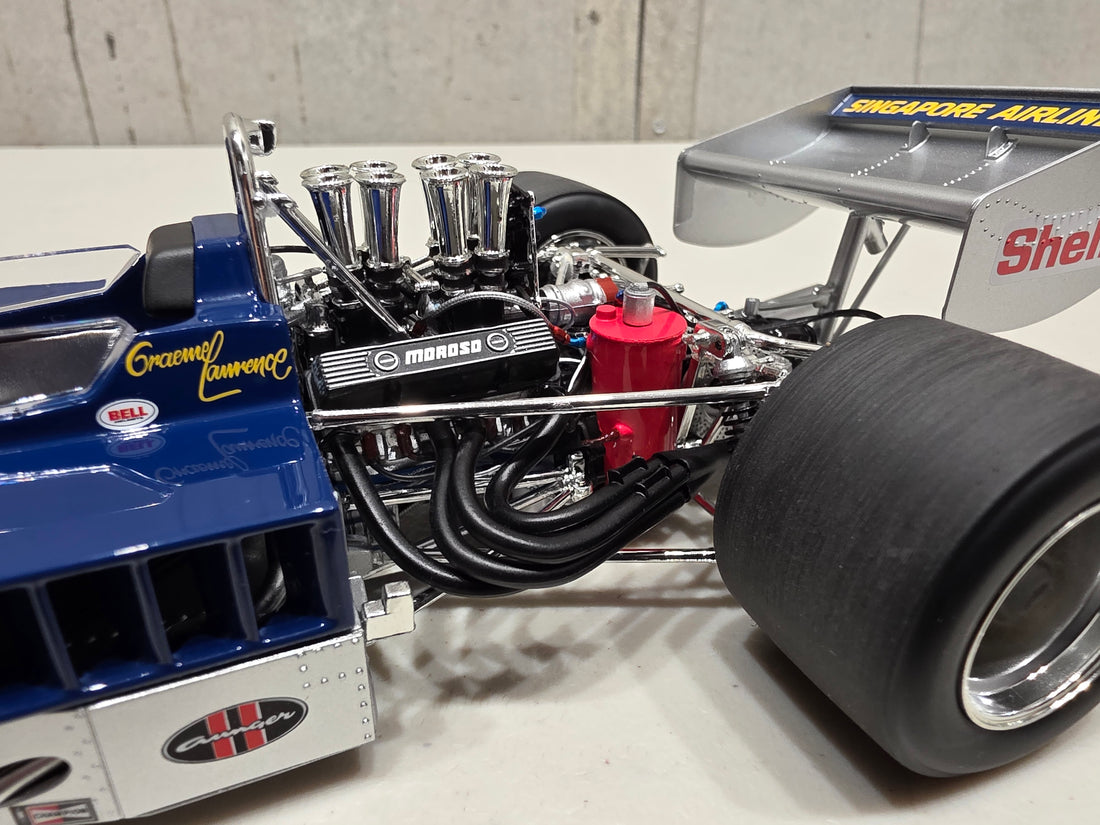 1974 Tasman Series Adelaide 3rd Place - Lola T332 - 1:18 Scale Diecast Model - Classic Carlectables