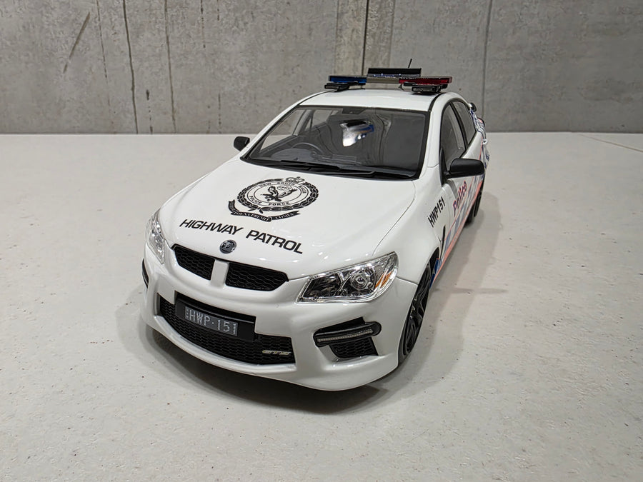 2013 VF HSV GEN-F GTS - NSW POLICE CAR - 1:18 SCALE MODEL - APEX REPLICAS