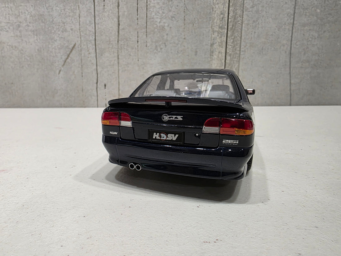 HSV VS GTS - 1:18 SCALE DIECAST MODEL - GENESIS BLUE - BIANTE