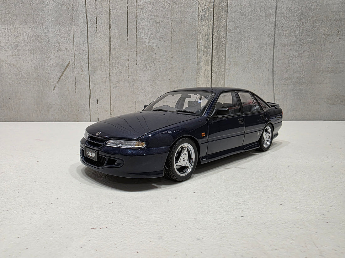 HSV VS GTS - 1:18 SCALE DIECAST MODEL - GENESIS BLUE - BIANTE