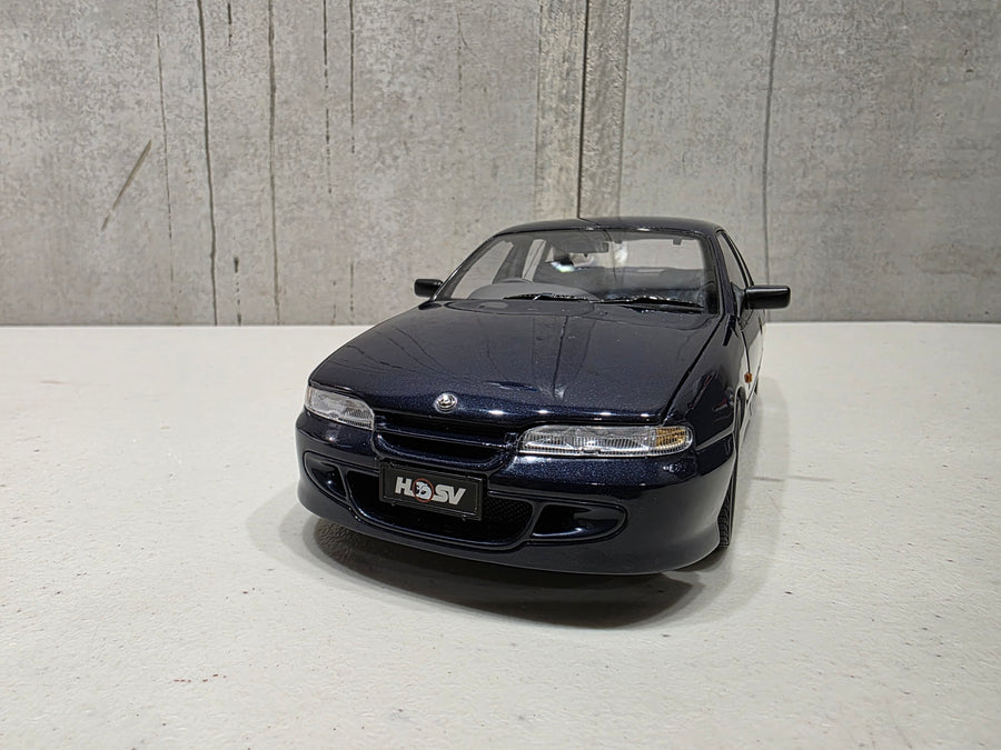 HSV VS GTS - 1:18 SCALE DIECAST MODEL - GENESIS BLUE - BIANTE