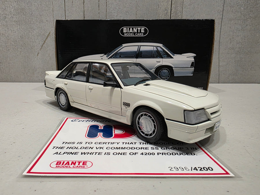 1985 HOLDEN VK COMMODORE SS GROUP THREE - 1:18 SCALE DIECAST MODEL - BIANTE