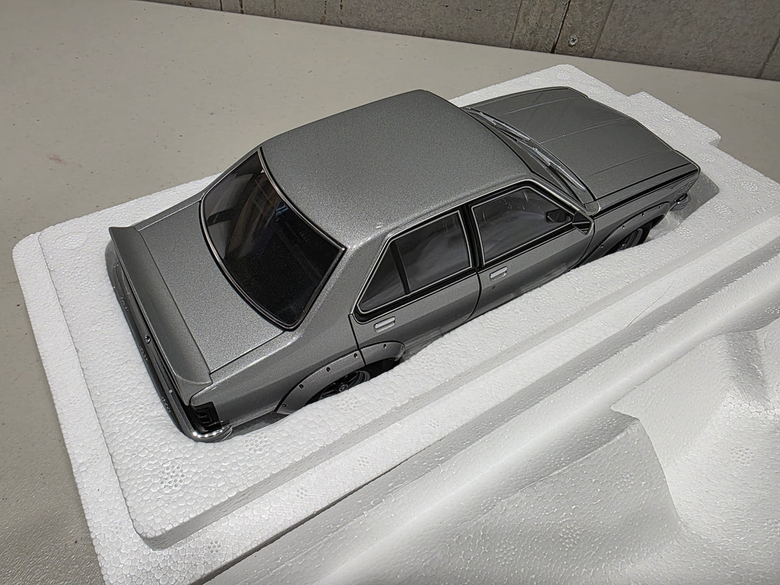 HOLDEN LH TORANA L34 - SABLE METALLIC - 1:18 SCALE DIECAST MODEL - AUTOart