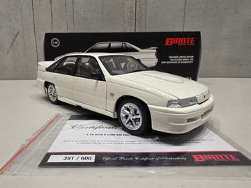 HOLDEN VN COMMODORE SS GROUP A DEVELOPMENT CAR - ALPINE WHITE - 1:18 SCALE DIECAST MODEL - BIANTE