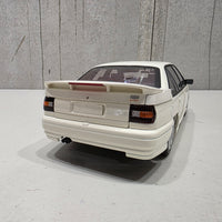 HOLDEN VN COMMODORE SS GROUP A DEVELOPMENT CAR - ALPINE WHITE - 1:18 SCALE DIECAST MODEL - BIANTE