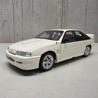 HOLDEN VN COMMODORE SS GROUP A DEVELOPMENT CAR - ALPINE WHITE - 1:18 SCALE DIECAST MODEL - BIANTE