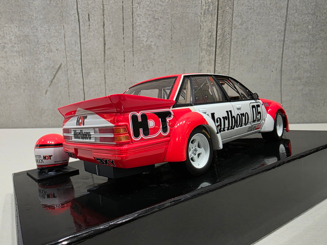 PETER BROCK - LARRY PERKINS - HOLDEN DEALER TEAM - VK COMMODORE - 1984 BATHURST WINNER - 1:18 SCALE DIECAST WITH HELMET - BIANTE
