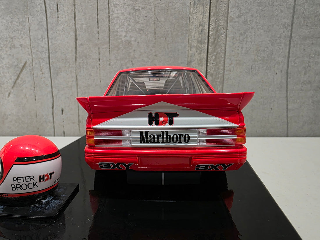 PETER BROCK - LARRY PERKINS - HOLDEN DEALER TEAM - VK COMMODORE - 1984 BATHURST WINNER - 1:18 SCALE DIECAST WITH HELMET - BIANTE
