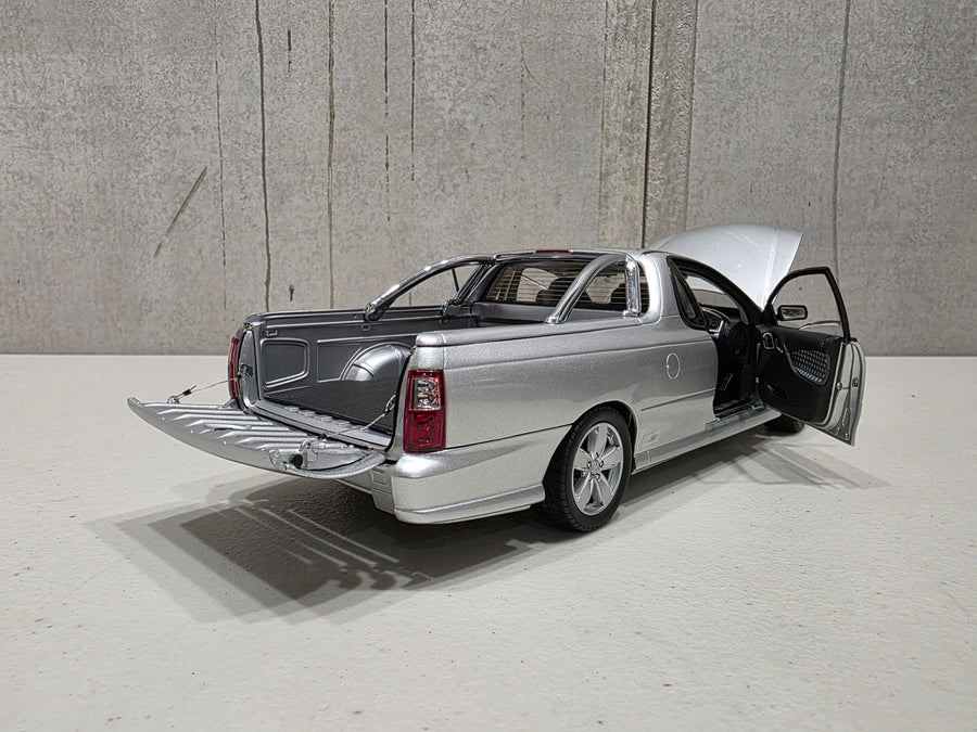 HOLDEN VY SS UTE - QUICKSILVER - 1:18 SCALE DIECAST MODEL