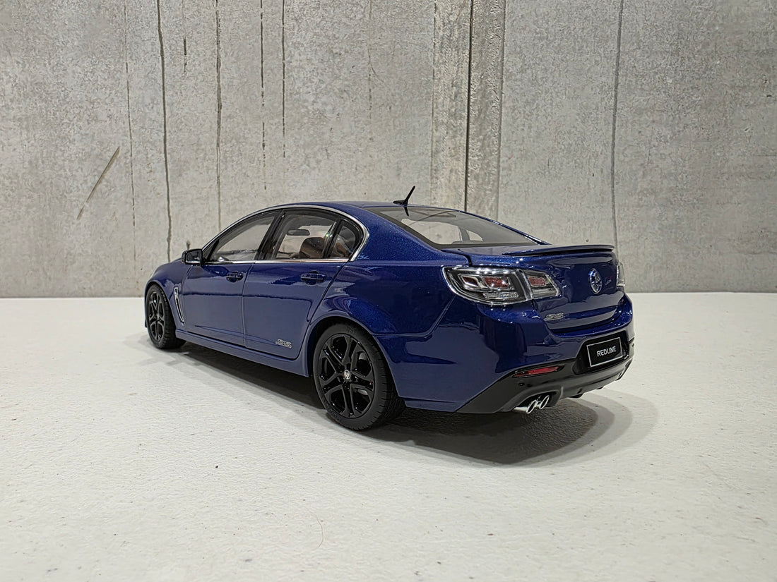 HOLDEN VF COMMODORE SSV REDLINE - SLIPSTREAM BLUE - 1:18 SCALE DIECAST MODEL - BIANTE