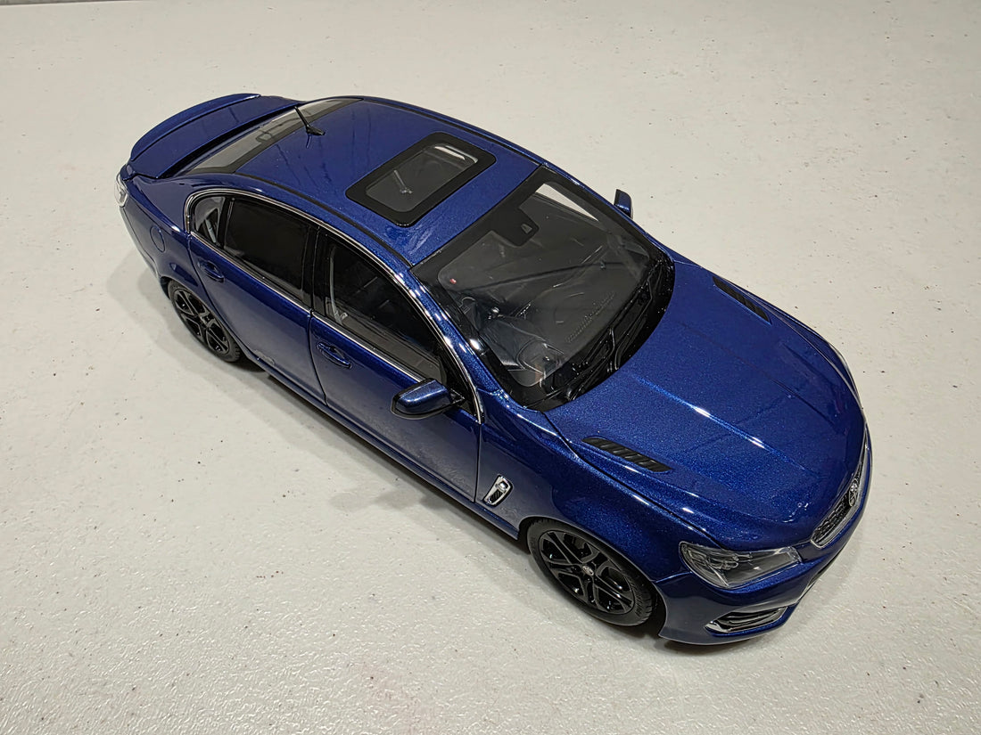 HOLDEN VF COMMODORE SSV REDLINE - SLIPSTREAM BLUE - 1:18 SCALE DIECAST MODEL - BIANTE