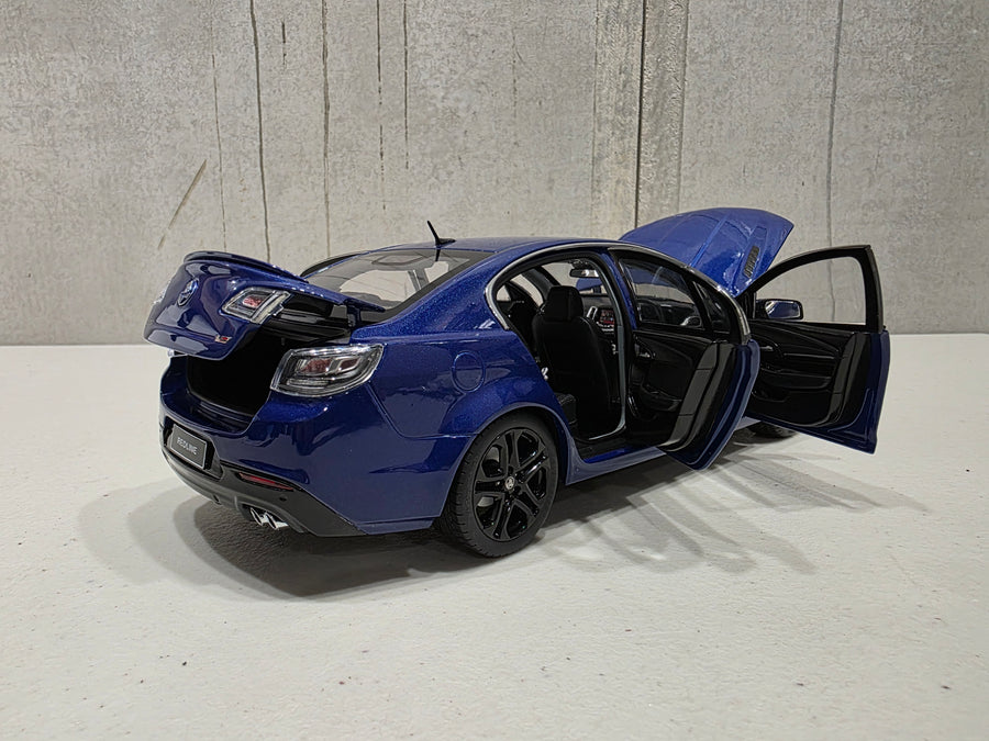 HOLDEN VF COMMODORE SSV REDLINE - SLIPSTREAM BLUE - 1:18 SCALE DIECAST MODEL - BIANTE