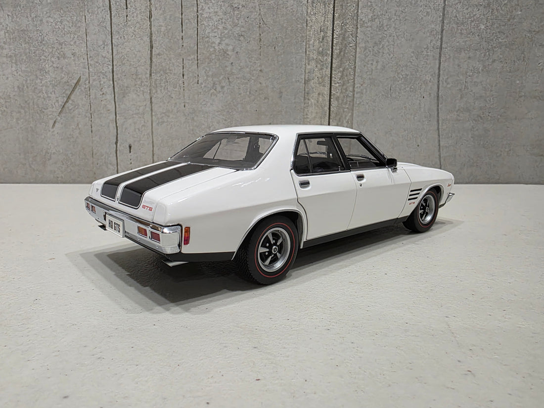 Holden HQ Monaro GTS Sedan Glacier White (350ci Engine) - 1:18 Scale Diecast Model