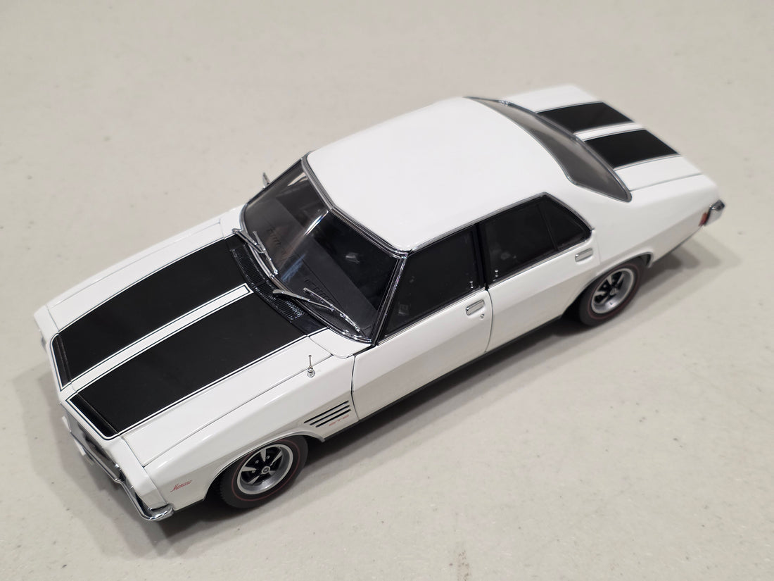 Holden HQ Monaro GTS Sedan Glacier White (350ci Engine) - 1:18 Scale Diecast Model