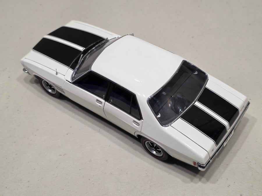 Holden HQ Monaro GTS Sedan Glacier White (350ci Engine) - 1:18 Scale Diecast Model