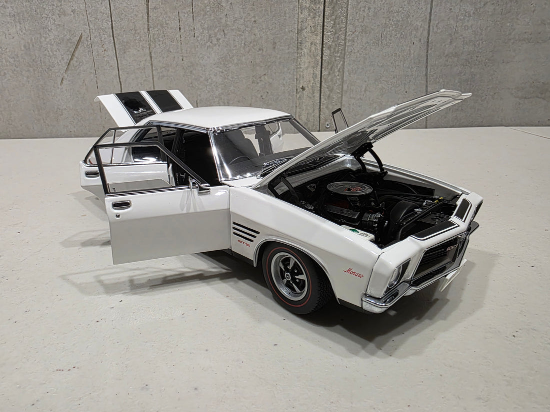 Holden HQ Monaro GTS Sedan Glacier White (350ci Engine) - 1:18 Scale Diecast Model