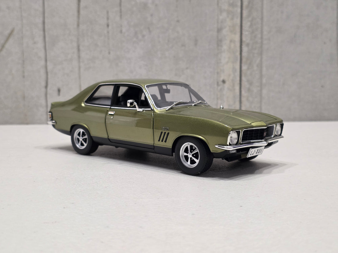 HOLDEN LJ TORANA XU-1 GTR - DUBLIN GREEN - 1:18 SCALE DIECAST MODEL
