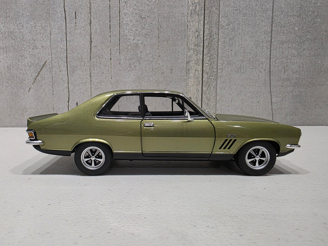 HOLDEN LJ TORANA XU-1 GTR - DUBLIN GREEN - 1:18 SCALE DIECAST MODEL