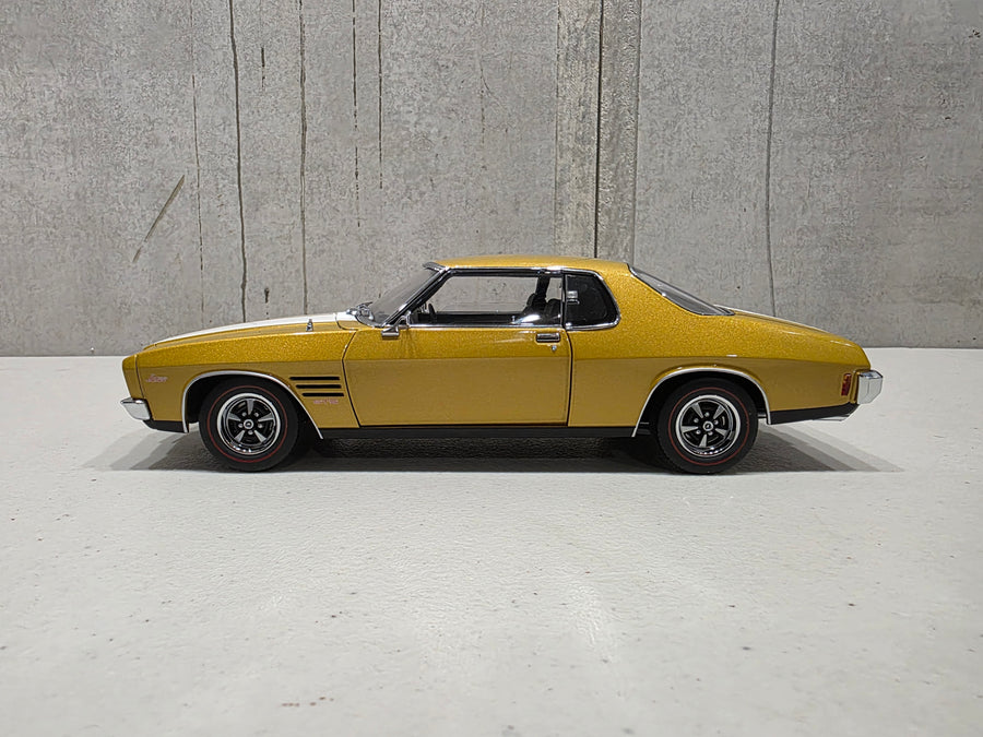 HOLDEN HQ GTS MONARO - SUNBURST METALLIC WITH WHITE STRIPES - 1:18 SCALE DIECAST MODEL