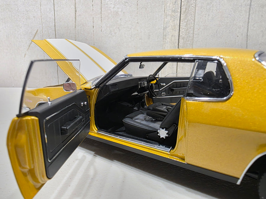 HOLDEN HQ GTS MONARO - SUNBURST METALLIC WITH WHITE STRIPES - 1:18 SCALE DIECAST MODEL