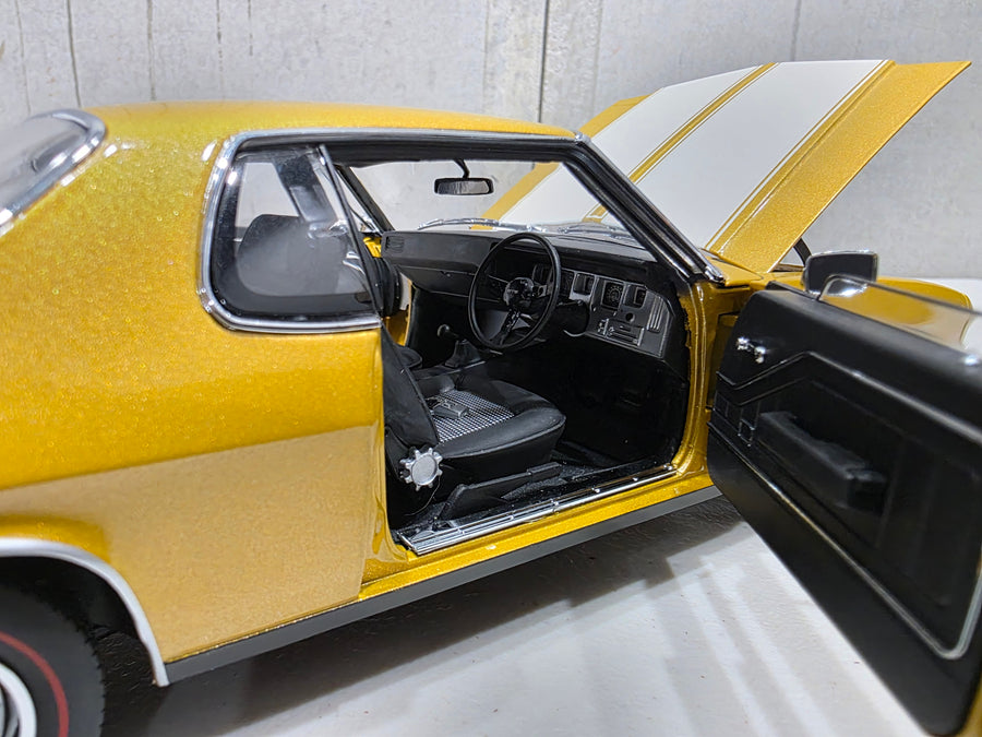 HOLDEN HQ GTS MONARO - SUNBURST METALLIC WITH WHITE STRIPES - 1:18 SCALE DIECAST MODEL