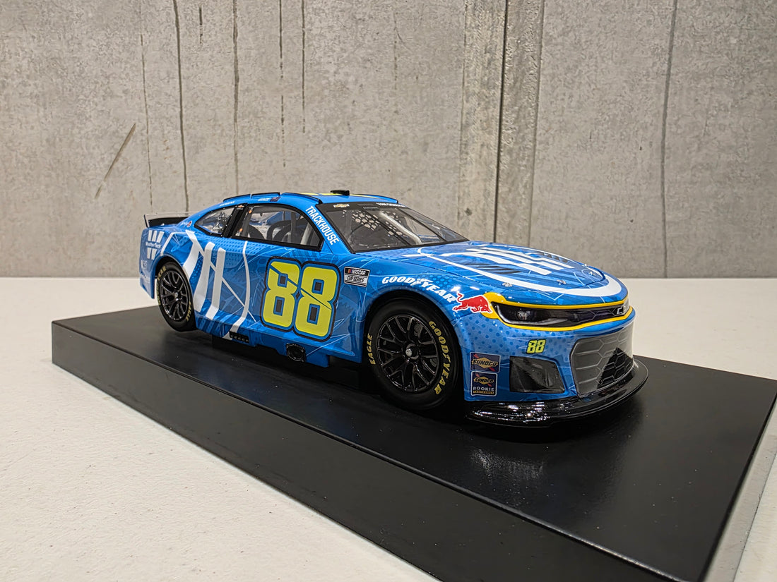 SHANE VAN GISBERGEN 2025 TRACKHOUSE 1:24 SCALE ARC DIECAST