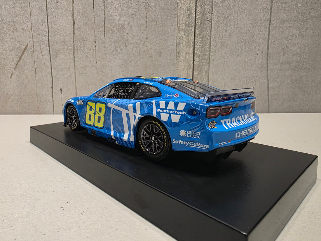 SHANE VAN GISBERGEN AUTOGRAPHED 2025 TRACKHOUSE 1:24 SCALE ARC DIECAST