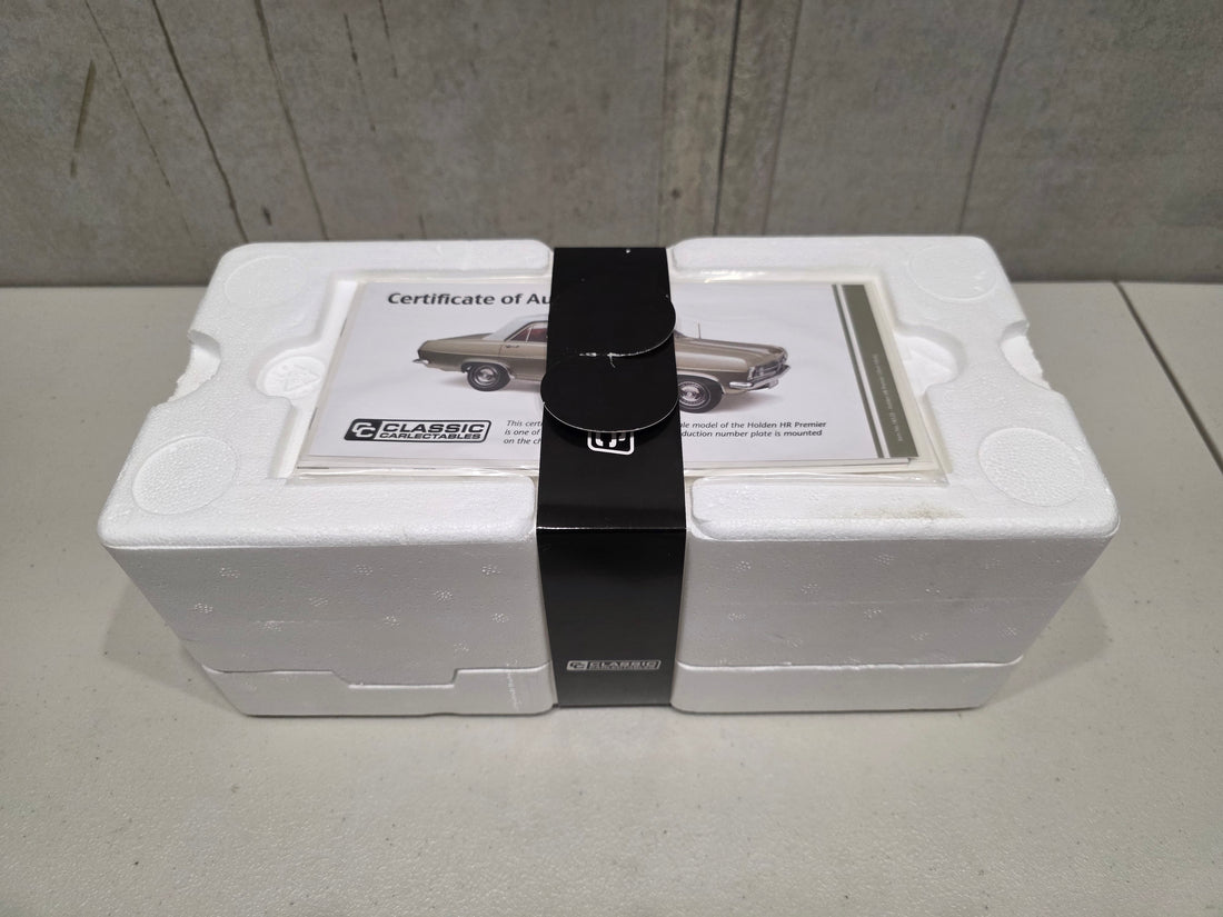 HOLDEN HR PREMIER - SIVER MINK - 1:18 SCALE DIECAST MODEL