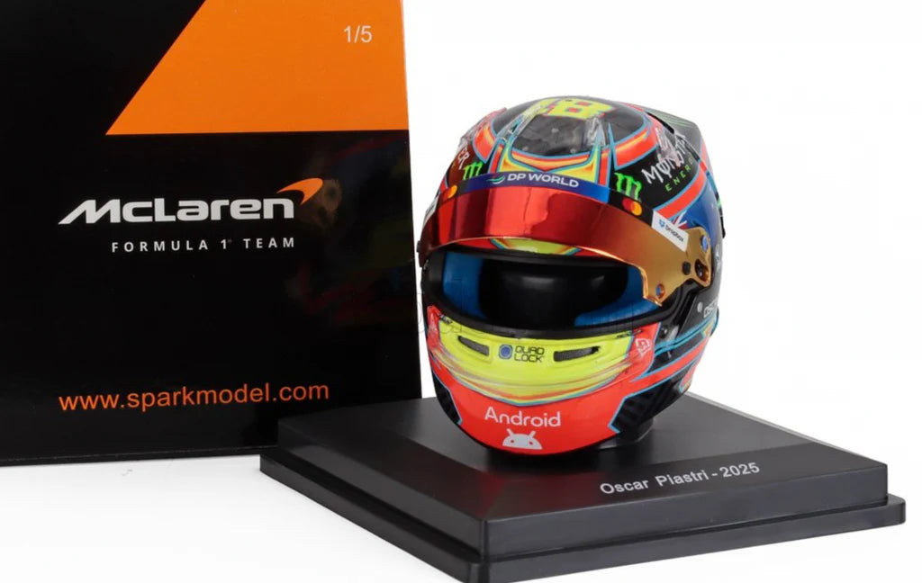 *PRE-ORDER* Oscar Piastri McLaren - 2025 - 1.5 Scale Resin Model Helmet - Spark